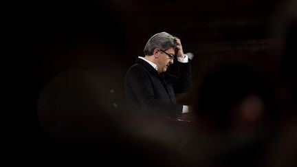 Jean-Luc Mélenchon, au cours d'un meeting, le 12 avril, à Lille. (PHILIPPE HUGUEN / AFP)