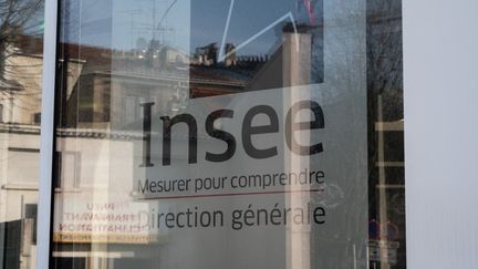 Le siège de l'Insee, à Montrouge, le 18 janvier 2024. (RICCARDO MILANI / HANS LUCAS / AFP)