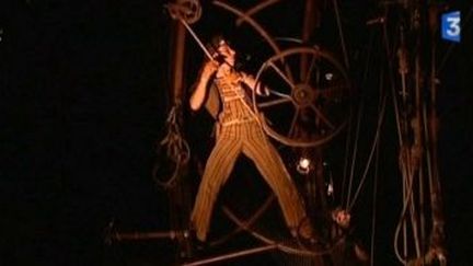 Le CirkVost poursuit sa tournée avec &quot;Epicycle&quot;
 (Culturebox)