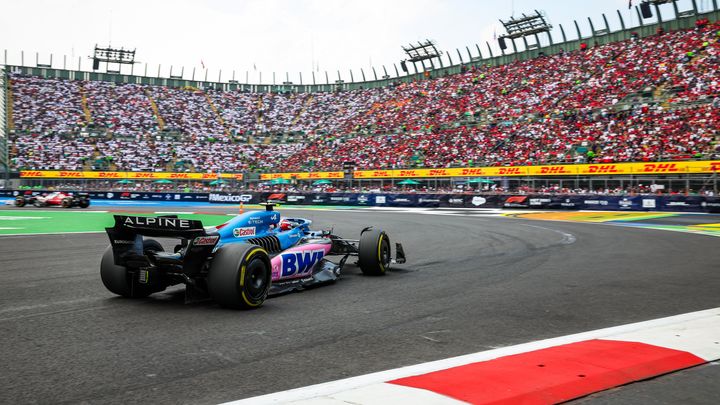 Esteban Ocon lors du GP du Mexique, le 30 octobre 2022. (FLORENT GOODEN / AFP)