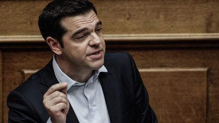 Le Premier ministre grec Alexis Tsipras lors d'un discours devant le Parlement &agrave; Ath&egrave;nes, le 27 juin 2015.&nbsp; (DIMITRI MESSINIS / AFP)