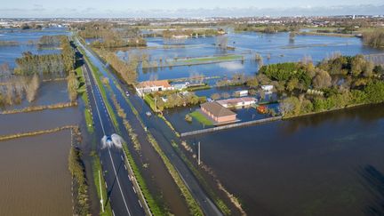 Flooded roads in Nielle-les-Calais, in Pas-de-Calais, November 6, 2023. (LECLERCQ OLIVIER / HEMIS.FR / AFP)