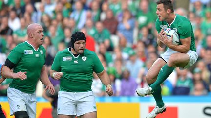 Tommy Bowe à la réception d'un ballon haut (GLYN KIRK / AFP)