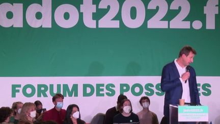 Présidentielle 2022 : Yannick Jadot présente son programme et "sa République écologiste" (FRANCE 3)