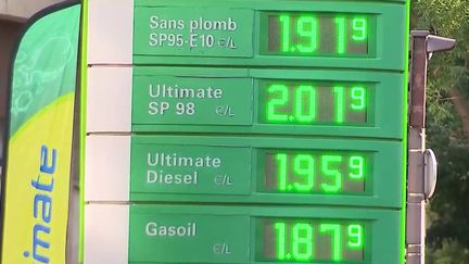 Prix des carburants : les conseils pour dépenser moins