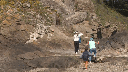 Pâques : une chasse aux œufs insolite sur l'île du Guesclin (France 3)