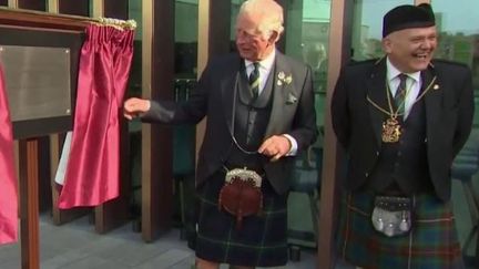 Écosse : le kilt, une tradition qui se perpétue lors des mariages