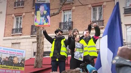 6media FIGURES-GILETS-JAUNES