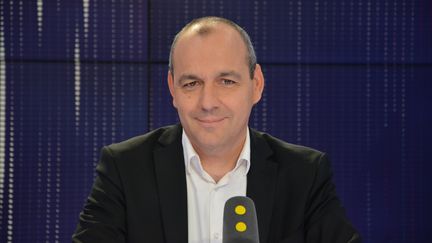 Laurent Berger, secrétaire général de la CFDT, invité sur franceinfo vendredi 15 juin. (JEAN-CHRISTOPHE BOURDILLAT / RADIO FRANCE)