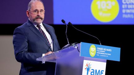 Philippe Laurent, maire de Sceaux etr vice-président de l'Association des maires de France, le 16 novembre 2021. (LUDOVIC MARIN / AFP)