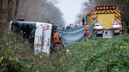 Accident de car dans les Pyrénées-Atlantiques : le chauffeur, placé en détention provisoire, avait consommé de la cocaïne