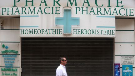 Pharmacies : manifestation contre les fermetures d'officines