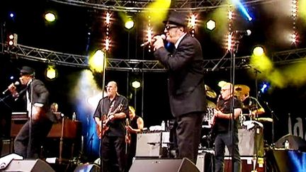 Blues Brothers Band à Cheverny
 (France 3 / Culturebox)