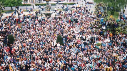 La foule massée devant l'hôtel de ville de Limoges pour ovationner le CSP champion d'Europe