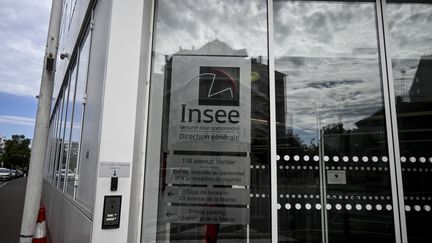 Les locaux de l'Insee, à Montrouge (Hauts-de-Seine), le 6 septembre 2024. (MAGALI COHEN / HANS LUCAS / AFP)