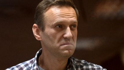 Il leader dell'opposizione russa Alexei Navalny durante il processo a Mosca (Russia), il 20 febbraio 2021. (KIRILL KUDRYAVTSEV / AFP)