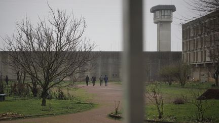 Des détenus à la maison centrale de Saint-Maur (Indre), en février 2021 (illustration). (GUILLAUME SOUVANT / AFP)