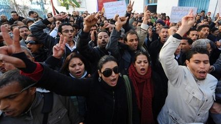 Manifestation à Tunis le 27 décembre dernier. Le mouvement a été largement relayé par internet (AFP - FETHI BELAID)