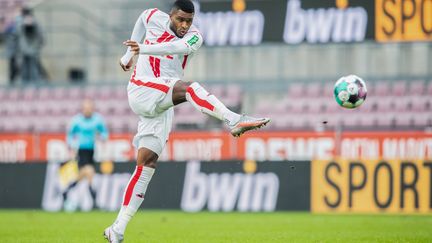 Anthony Modeste (FC Cologne) lors d'un match de Bundesliga contre l'Eintracht Francfort en octobre 2020. (MARCEL KUSCH / POOL)