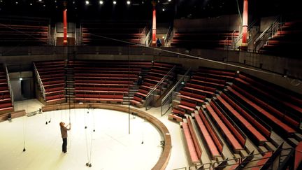 Le cirque-théâtre d'Elbeuf (Seine-Maritime), decembre 2007
 (ROBERT FRANCOIS / AFP)