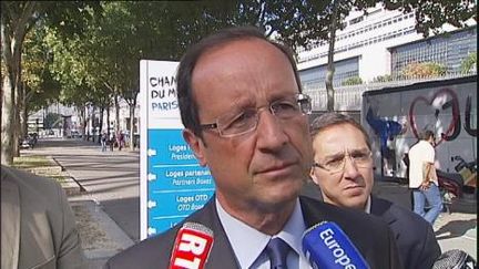 Pour François Hollande: "Ce sont des recettes de poches qui finissent par faire les pôches des français" (F2)