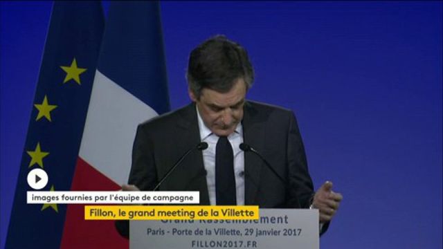 Fillon plaide pour un "strict contrôle administratif du culte musulman"