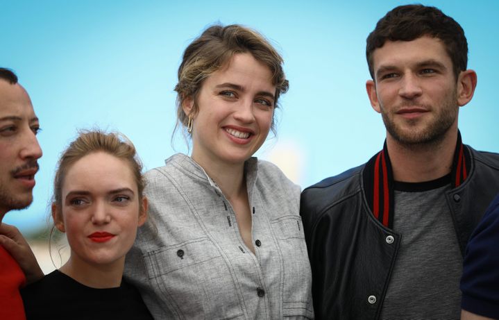 Coralie Russier à Cannes aux côtés d'Adèle Haenel et du réalisateur Robin Campillo.
 (PHOTOPQR/LE PARISIEN/MAXPPP)