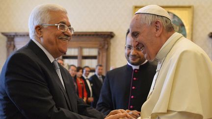 &nbsp; (Rencontre entre le pape François et Mahmoud Abbas à Rome. © MaxPPP)