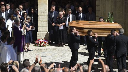 Proches, salariés ou anonymes, environ 2 0000 personnes ont assisté aux obsèques de Louis Nicollin mardi 4 juillet.&nbsp; (SYLVAIN THOMAS / AFP)