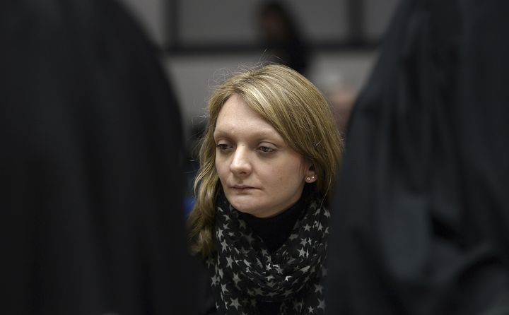 Rachel Lambert, 33 ans, assiste &agrave; l'audience de la Cour europ&eacute;enne des droits de l'homme (CEDH), le 7 janvier 2015 &agrave; Strasbourg.&nbsp; (FREDERICK FLORIN / AFP)