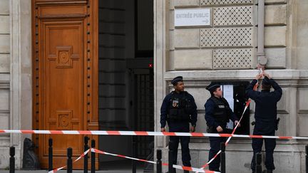 Attaque de la préfecture de police : témoignage du gardien de la paix qui a neutralisé Mickaël Harpon