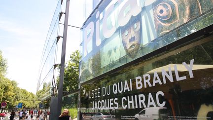 L'une des entrées du musée du Quai Branly Jacques Chirac, ici photographié en juin 2017.&nbsp; (OLIVIER BOITET / MAXPPP)