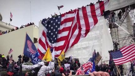 Assaut du Capitole : Donald Trump au centre d'une&nbsp;"tentative de coup d'État" selon la commission d'enquête  (France 3)