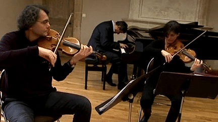 Philippe Duchemin et les membres du Quatuor du Maine
 (France3/Culturebox)