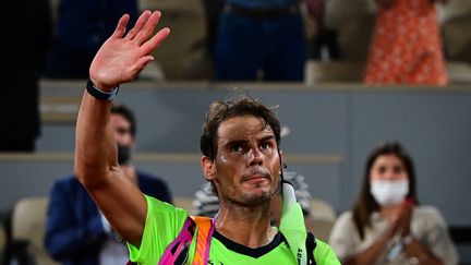 Rafael Nadal a été éliminé en demi-finale de l'édition 2021 de Roland-Garros. (MARTIN BUREAU / AFP)