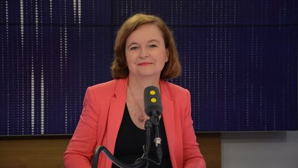 Nathalie Loiseau le 8 août 2017. (JEAN-CHRISTOPHE BOURDILLAT / FRANCEINFO)