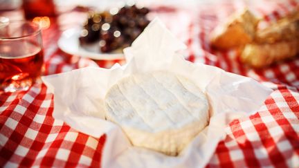 Le camembert a ses inconditionnels et ses détracteurs... (Illustration) (GUIDO MIETH / MOMENT RF / GETTY IMAGES)