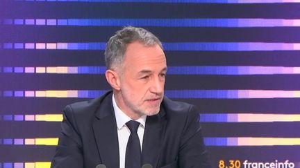 Le député de Paris Emmanuel Grégoire, le 19 novembre 2024 sur franceinfo. (FRANCEINFO / RADIO FRANCE)