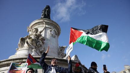 Demonstration in support of the Palestinian people at Place de la République, in Paris, Saturday November 4, 2023. (DE POULPIQUET / MAXPPP)