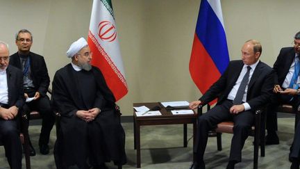 Le président iranien Hassan Rohani et le président russe Vladimir Poutine ont affiché «un bon consensus sur les questions régionales», le 28 septembre 2015 à New York, en marge de l'assemblée générale de l'ONU.  (Michael Klimentyev/RIA Novosti)