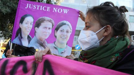 Rome. Manifestation de femmes turques le 25 mars 2021 contre le retrait de la Convention d'Istanbul.&nbsp; (PIERO TENAGLI / IPA / MAXPPP)