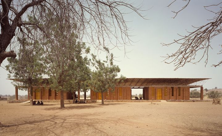 Ecole primaire, Gando, Burkina Faso, (Kéré architecture -2001)
 (Simeon Duchoud)