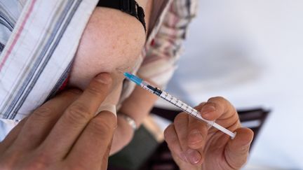 Covid-19 : la vaccination des enfants, efficace pour se débarrasser des gestes barrières ?