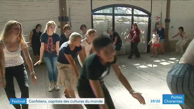 Cours de danse Biélorusse au festival de Confolens