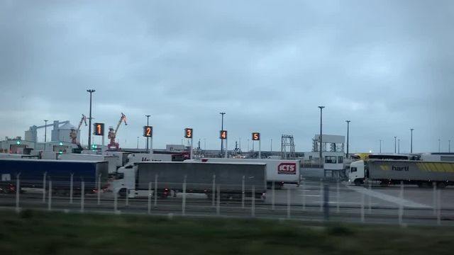 Le Brexit pèse déjà sur les routiers de Calais