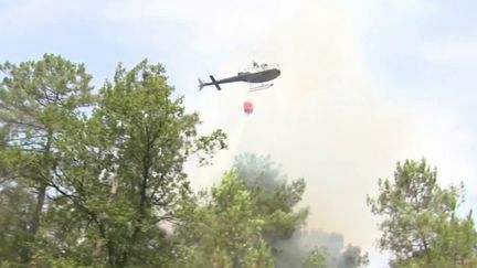 Incendies en Gironde et dans les Landes : le feu toujours pas fixé, les pompiers redoutent les orages et la foudre (France 3)