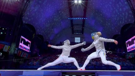 Paris 2024 : les Ukrainiennes décrochent l'or en sabre et succèdent à la Russie (France 2)