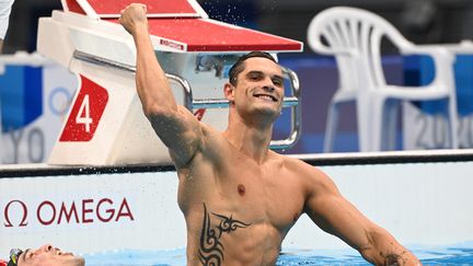 L'argent autour du cou, Florent Manaudou vit cette médaille comme une véritable résurrection. Après une parenthèse de plus de deux ans, le Français retrouve les sommets.