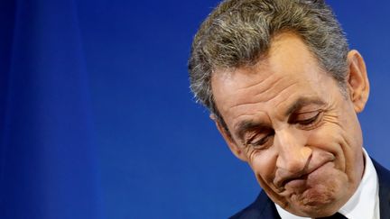 Nicolas Sarkozy à son siège de campagne, le 9 novembre à Paris (JACKY NAEGELEN / REUTERS)