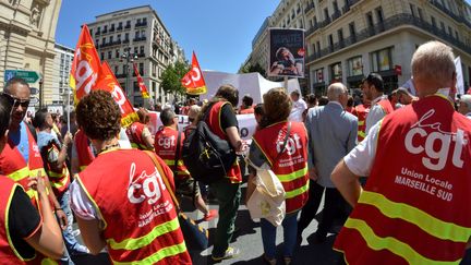 Loi travail : une première journée de manifestations déjà décisive